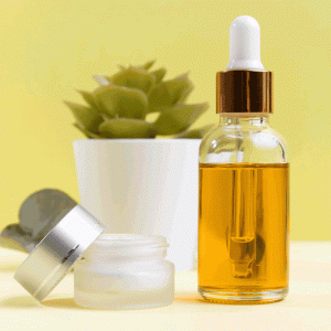 OIL FACIAL SERUM WITH HIGH CONTENT OF VITAMIN E